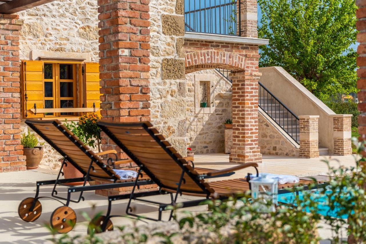 Villa Romantika Dalmacija Nin Buitenkant foto